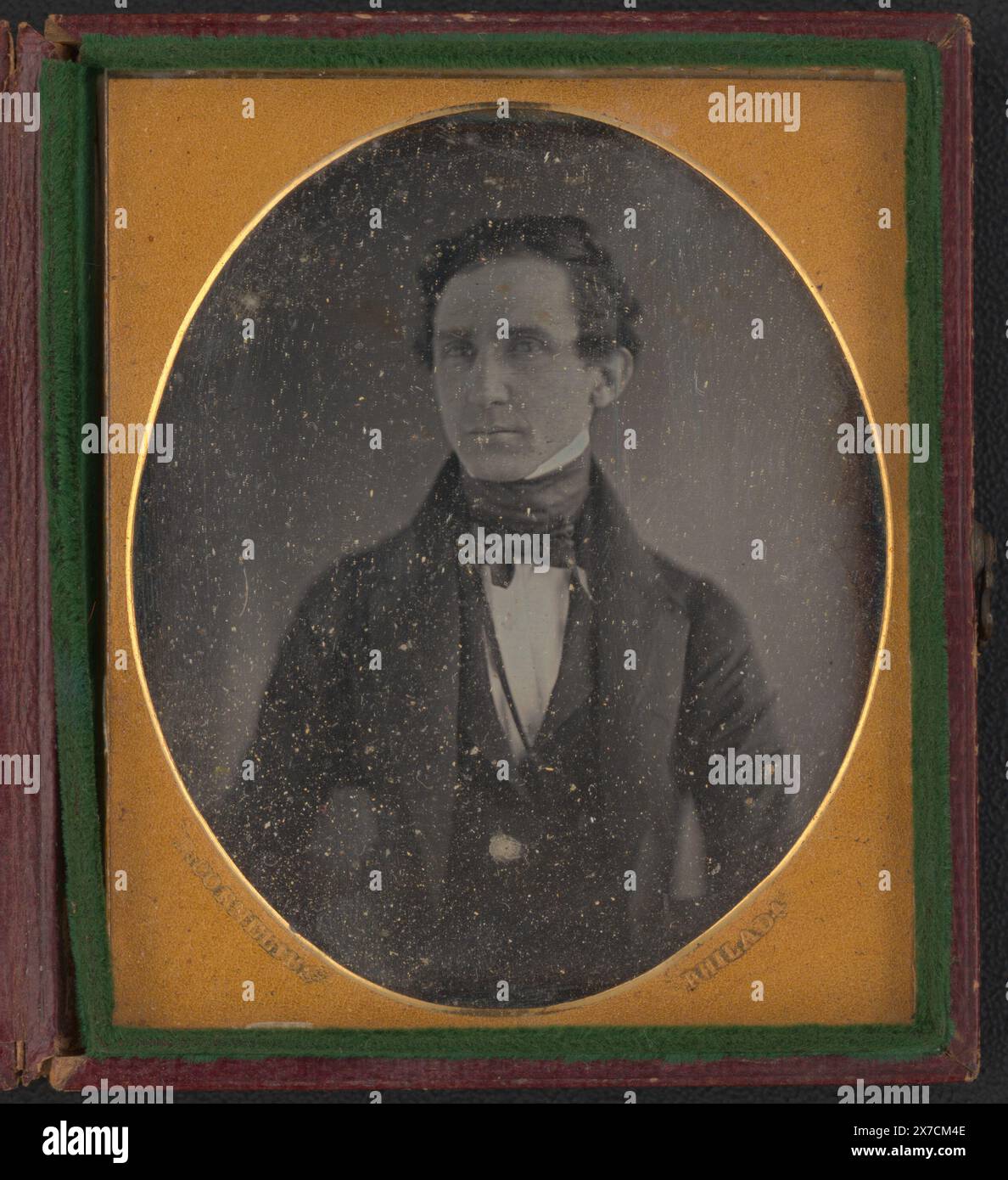 Professor Henry Hope Reed, halblanges Porträt, leicht nach links gerichtet / Cornelius, Philada., Titel vom Bibliotheksstab entworfen., geprägt auf Messingmatte: 'Cornelius, Philada.', mit Bleistift auf Etikett geschrieben, das vor dem Gehäuse angebracht ist: 'Professor Henry Reed.', Gehäuse: Leder; Blumenmuster., Geschenk/Kauf; Michael Lehr und Robin Kelsey; 2021; (DLC/PP-2021:062)., Lieferant: Michael Lehr und Robin Kelsey. Reed, Henry, 1808-1854. University of Pennsylvania, People, 1840-1850. , Lehrer, 1840-1850. Stockfoto