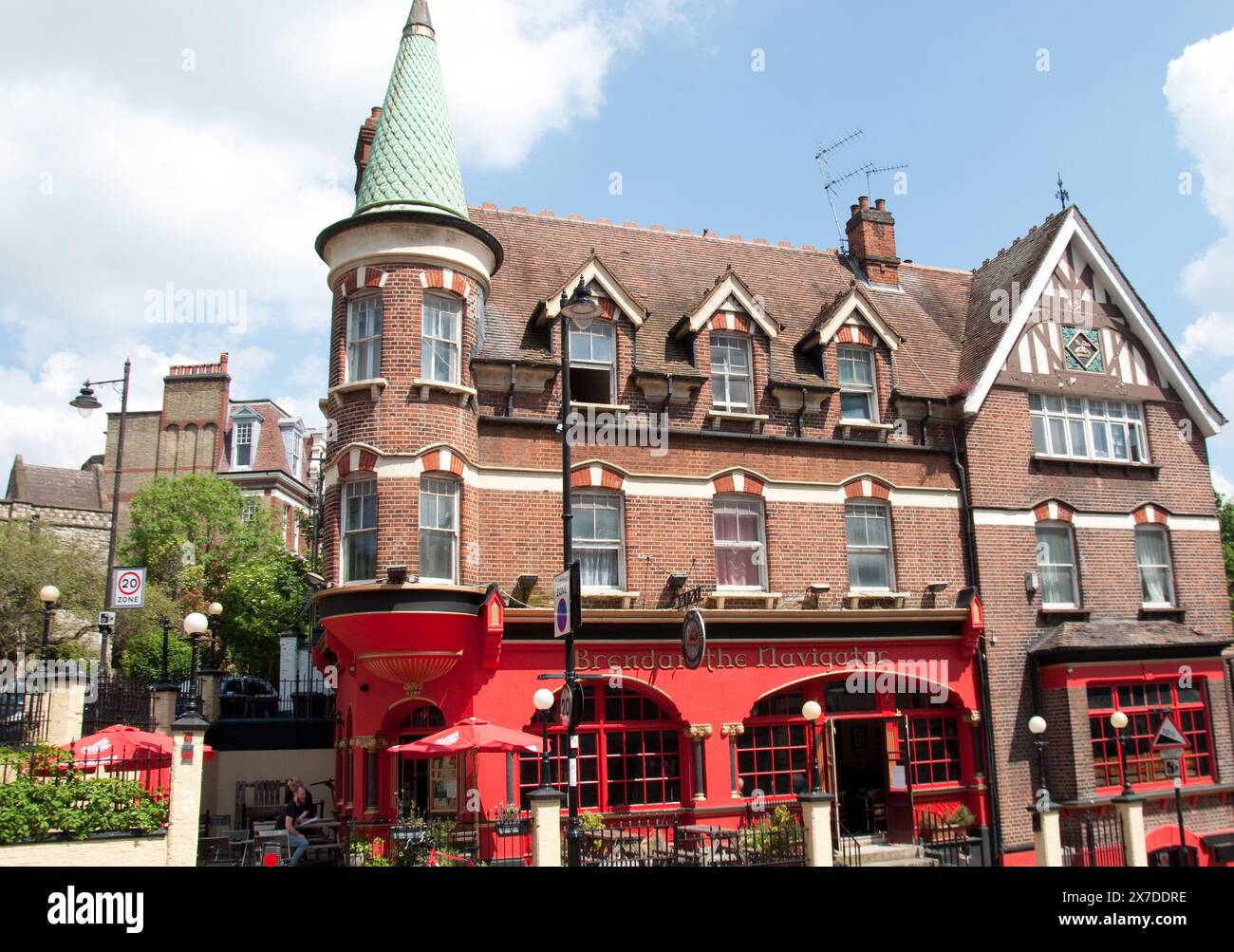 Brendan, der Navigator, Pub, Highgate Hill, Highgate, London, UK. Freundliches, freistehendes Pub am Highgate Hill mit. Traditionelle irische Musik und Volksmusik. Stockfoto