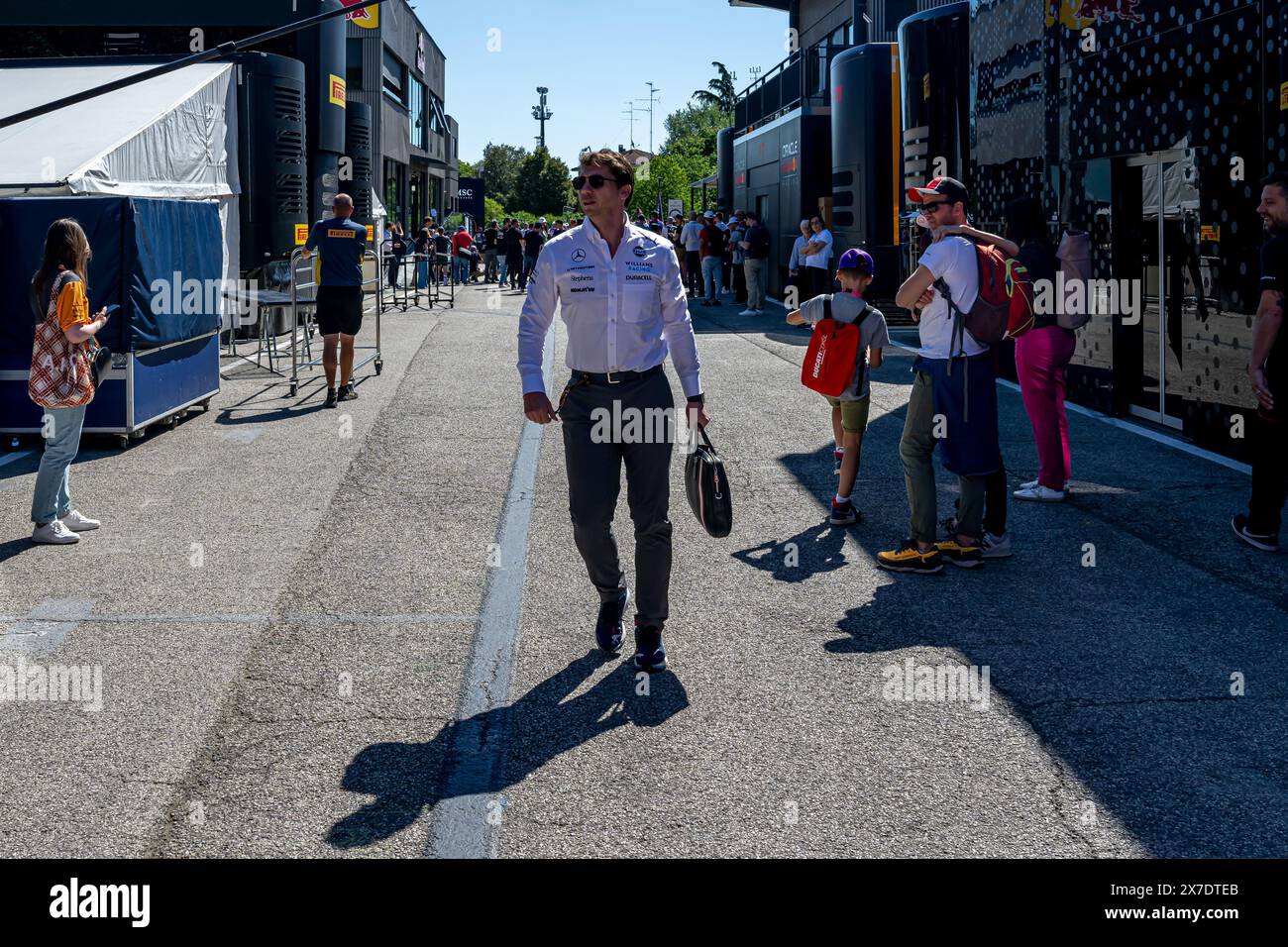 IMOLA CIRCUIT, ITALIEN – 18. MAI: James Vowles, Williams Racing FW45 während des Emilia Romagna Grand Prix auf Imola Circuit am Samstag, 18. Mai 2024 in Imola, Italien. (Foto: Michael Potts/BSR Agency) Credit: BSR Agency/Alamy Live News Stockfoto