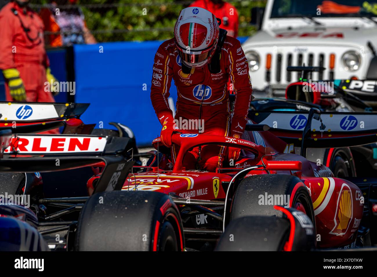 RENNSTRECKE IMOLA, ITALIEN – 18. MAI: Charles Leclerc, Ferrari SF-23 während des Großen Preises der Emilia Romagna auf der Rennstrecke Imola am Samstag, 18. Mai 2024, in Imola, Italien. (Foto: Michael Potts/BSR Agency) Credit: BSR Agency/Alamy Live News Stockfoto