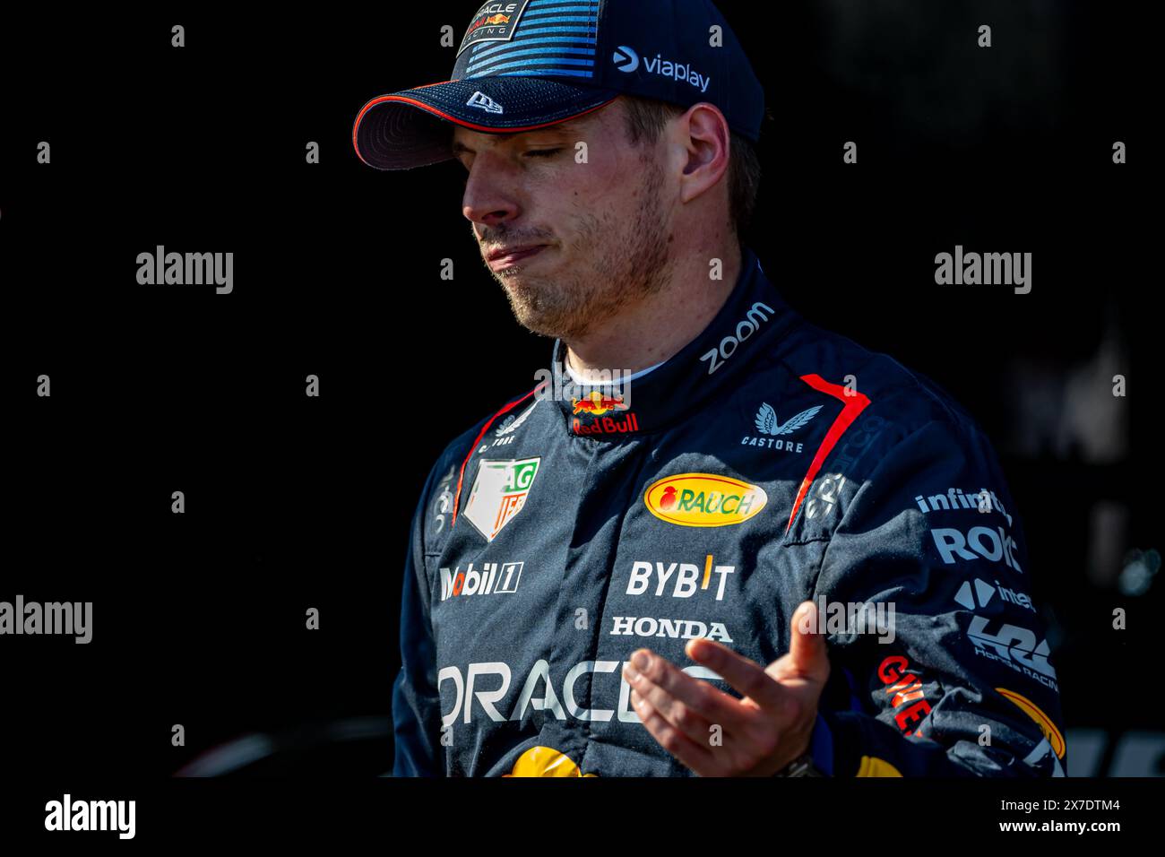 RENNSTRECKE IMOLA, ITALIEN – 18. MAI: Max Verstappen, Red Bull Racing RB19 beim Grand Prix der Emilia Romagna auf dem Imola Circuit am Samstag, 18. Mai 2024 in Imola, Italien. (Foto: Michael Potts/BSR Agency) Credit: BSR Agency/Alamy Live News Stockfoto