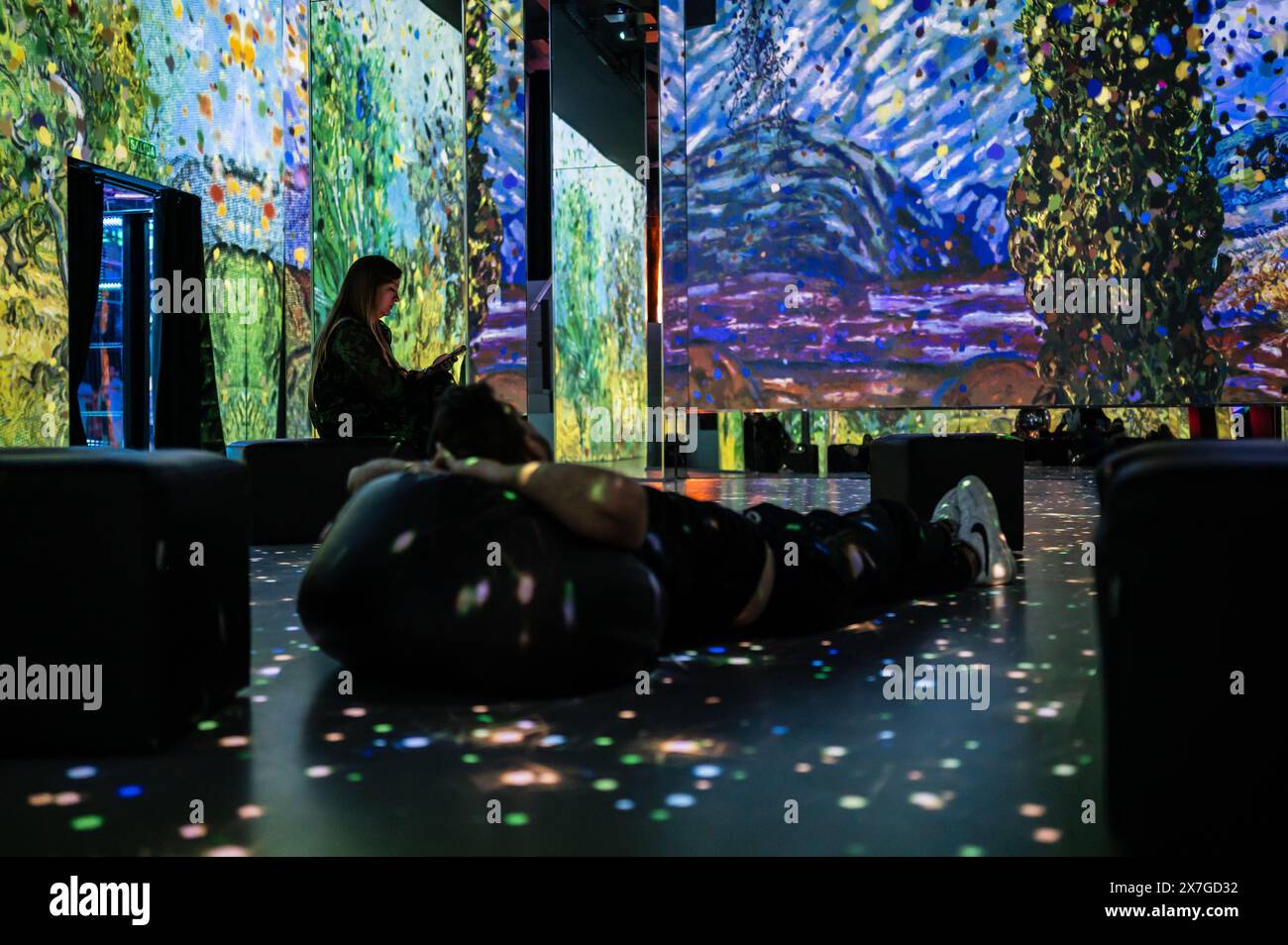 The World of Van Gogh ein einzigartiges Erlebnis und Ausstellung im Nomad Immersive Museum, Madrid, Spanien Stockfoto