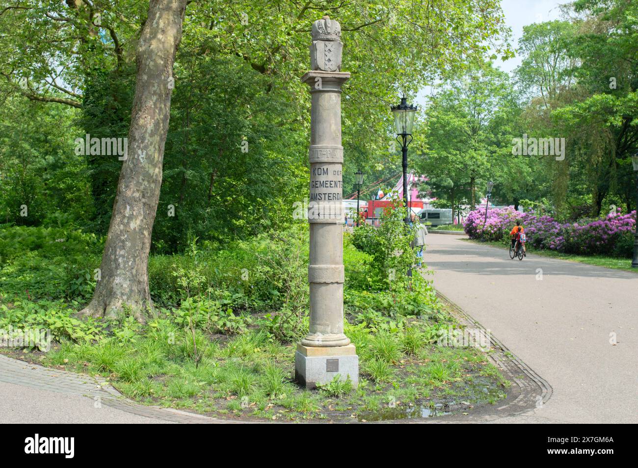 Statue Limietpalen Oosterpark Park In Amsterdam Niederlande 16-5-2024 Stockfoto