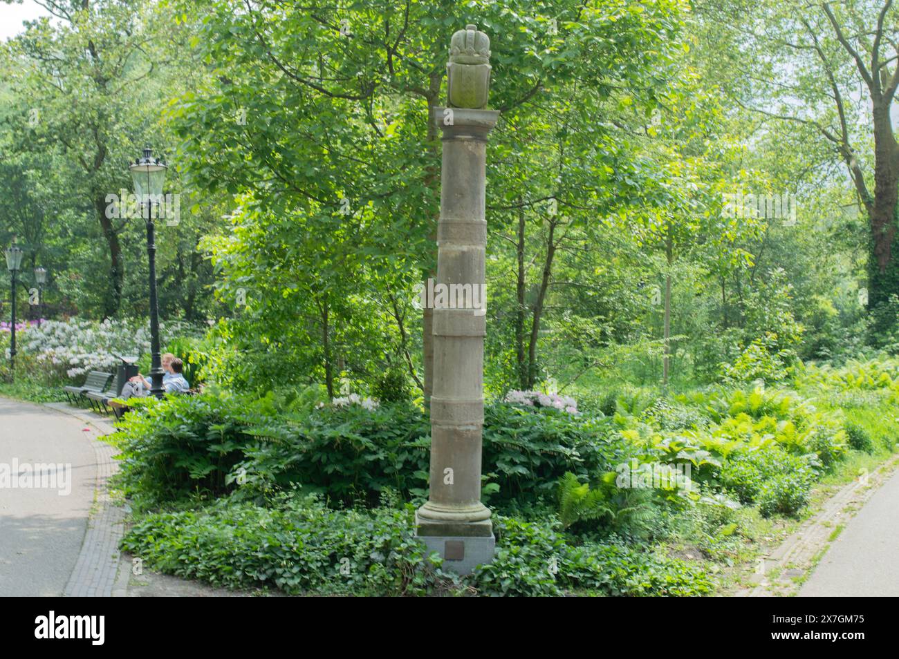 Statue Limietpalen Oosterpark Park In Amsterdam Niederlande 16-5-2024 Stockfoto