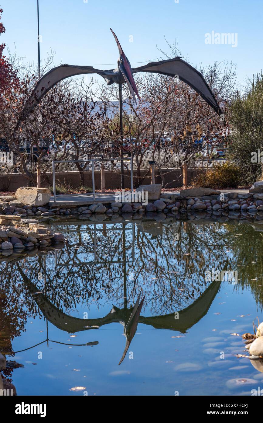 Das Modell eines Pterodactyls im Dinosauriergarten. Utah Field House of Natural History Museum. Vernal, Utah. Stockfoto