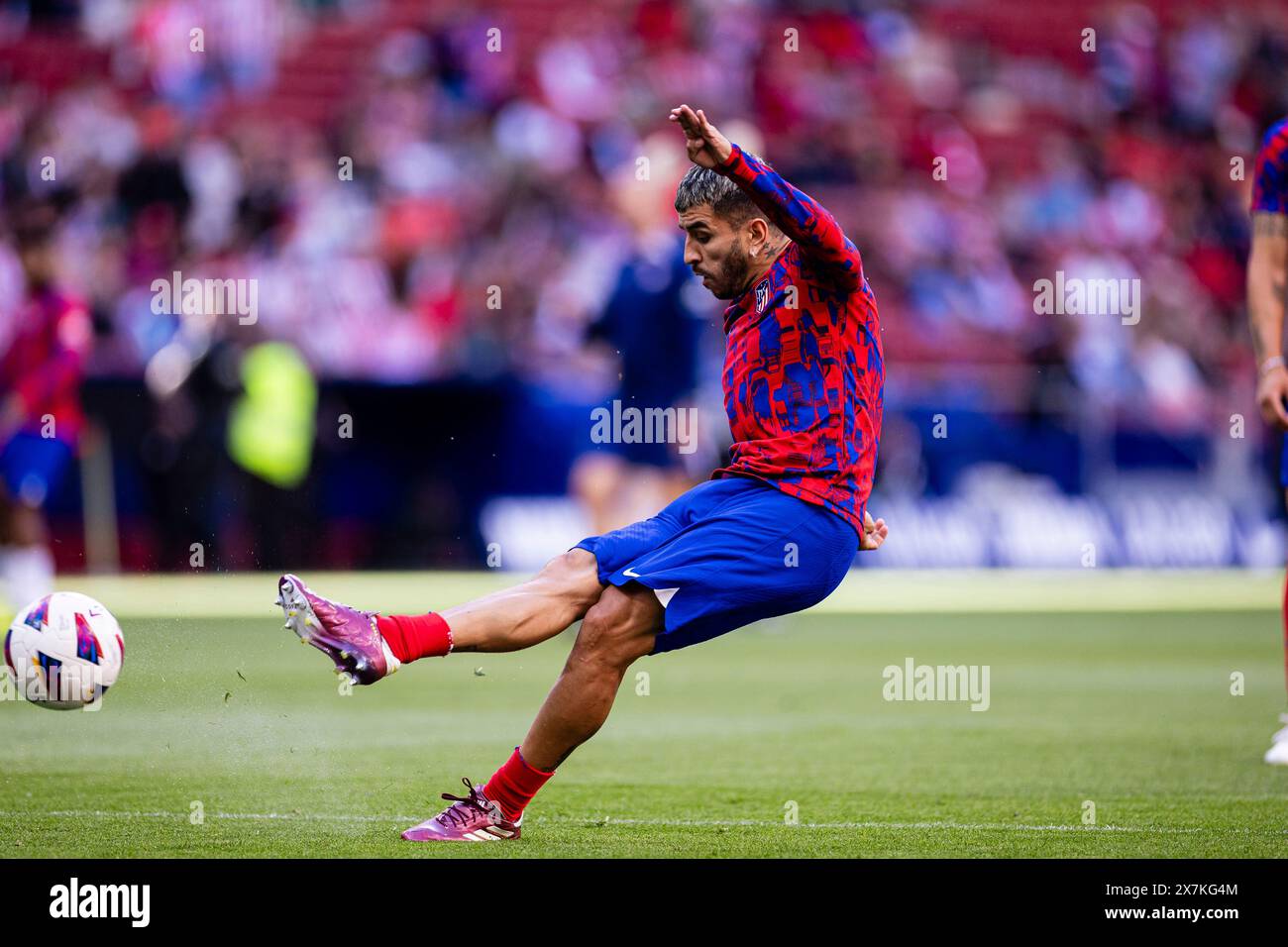 Madrid, Spanien. Mai 2024. CIVITAS Metropolitan Stadium Madrid, Spanien - 19. Mai: Angel Correa aus Atletico de Madrid erwärmt sich während des LaLiga EA Sports Match zwischen Atletico de Madrid und C. A Osasuna im Civitas Metropolitan Stadium am 19. Mai 2024 in Madrid, Spanien. (Foto von SPP) (Eurasia Sport Images/SPP) Credit: SPP Sport Press Photo. /Alamy Live News Stockfoto