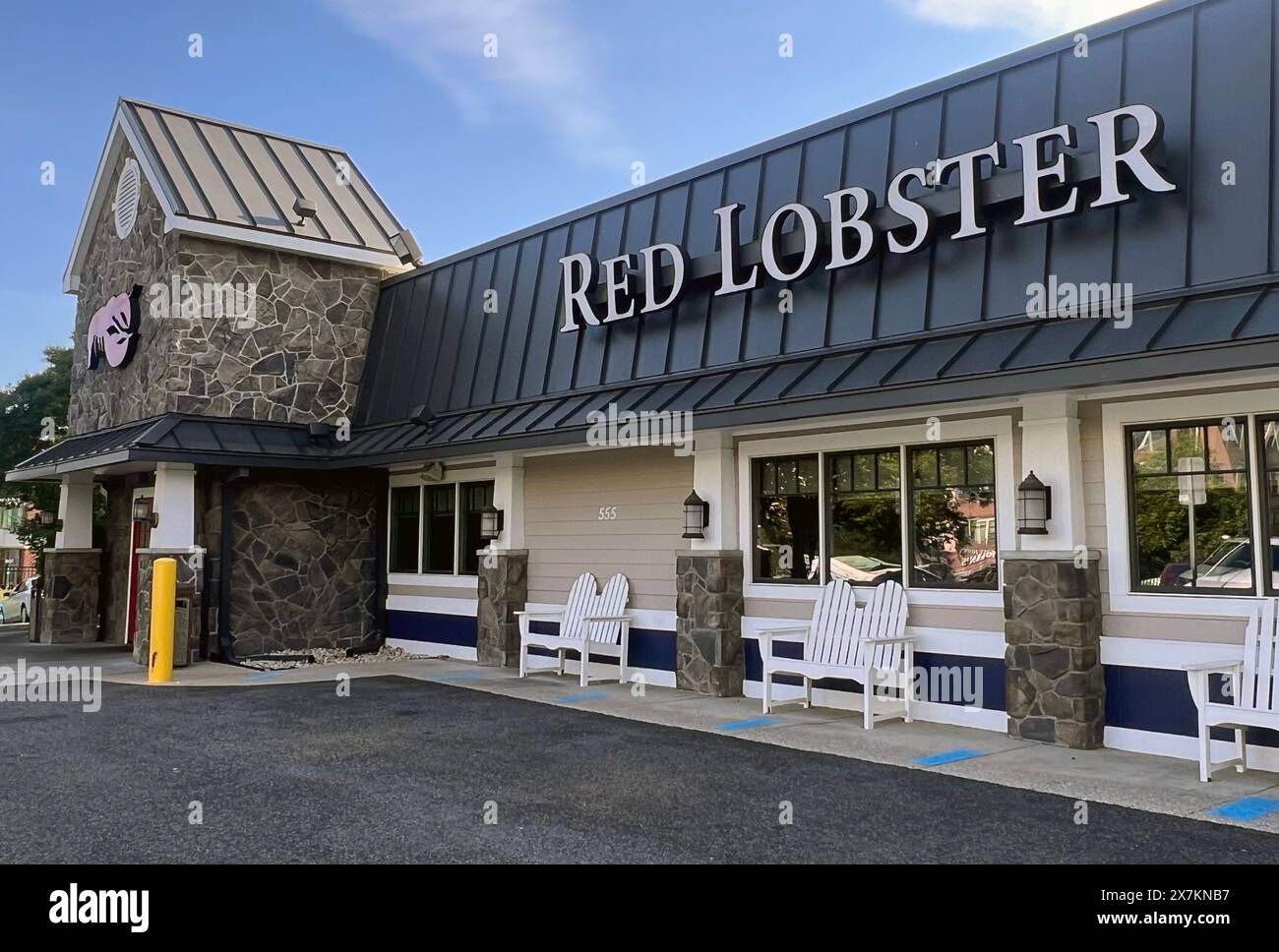 Alexandria, VA, USA. Mai 2024. Red Lobster meldet freiwilligen Insolvenz nach Kapitel 11 an, da dieser Standort in Alexandria, Virginia, während des Insolvenzverfahrens am 20. Mai 2024 weiterhin tätig ist. Quelle: Mpi34/Media Punch/Alamy Live News Stockfoto
