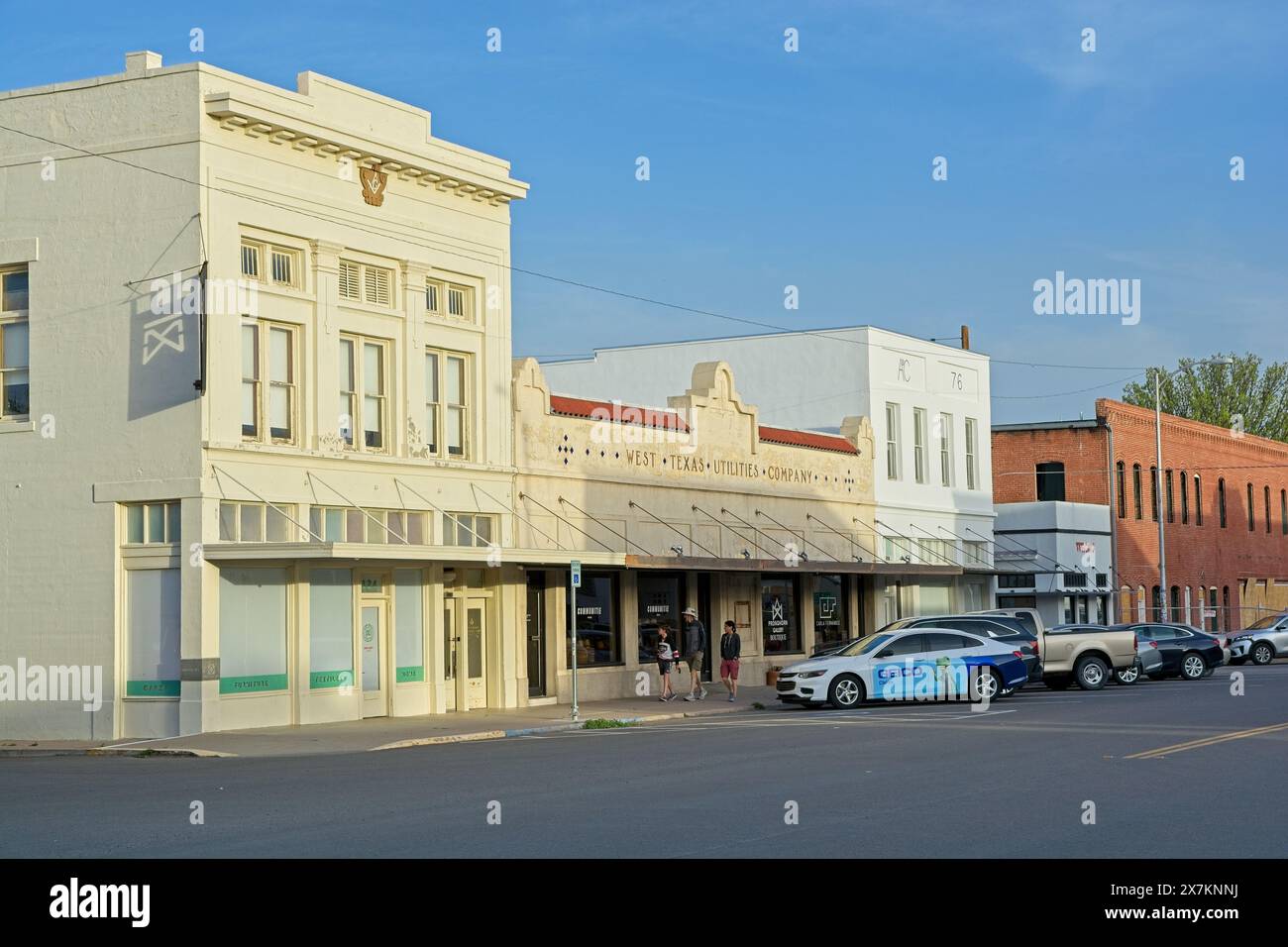 Central Marfa Historic District an der Highland Street – Marfa Texas, April 2024 Stockfoto