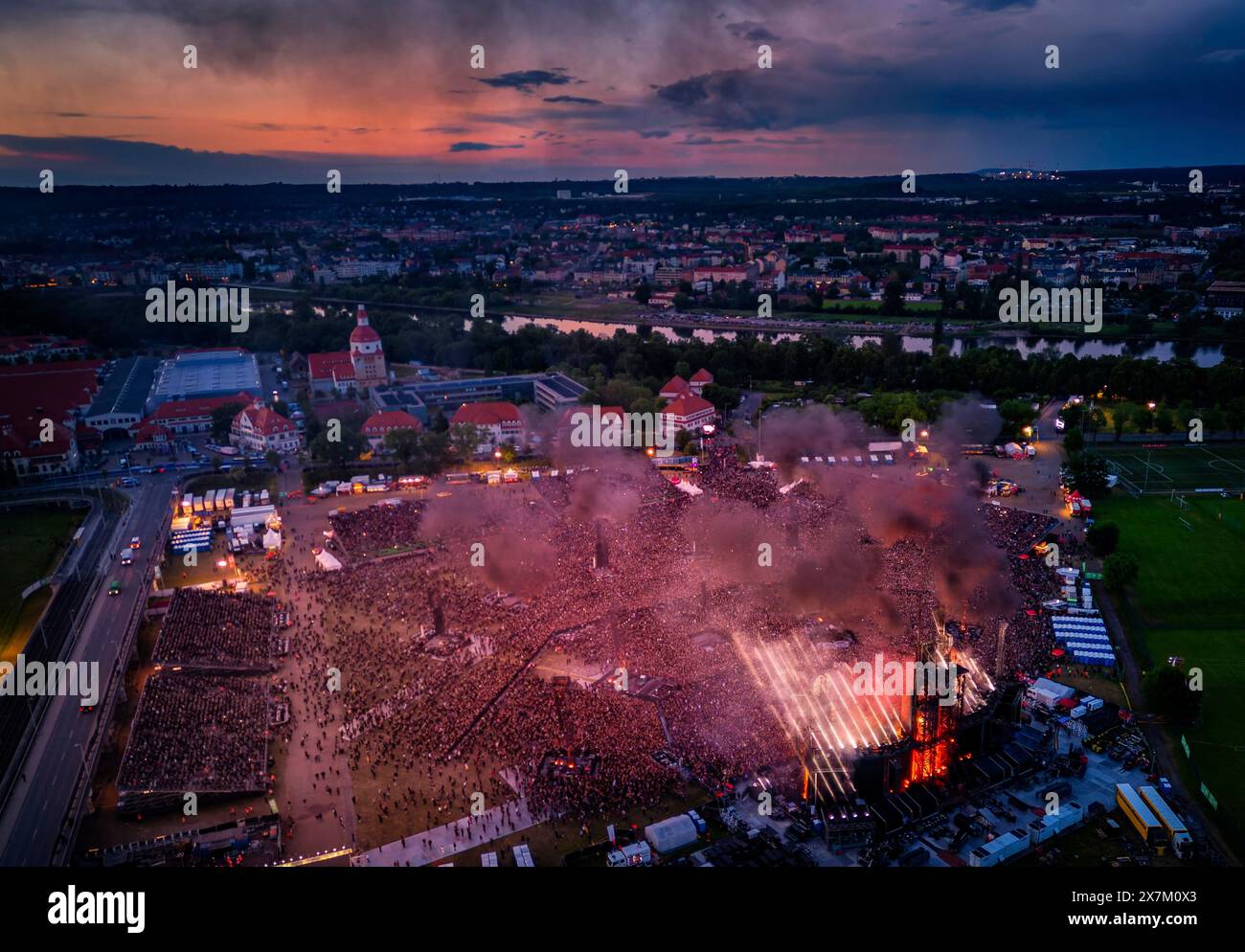 Um 200 besuchten 000 Menschen die 4 Konzerte der deutschen Band Rammstein in der Gosse in der Ostra Gehege Stockfoto