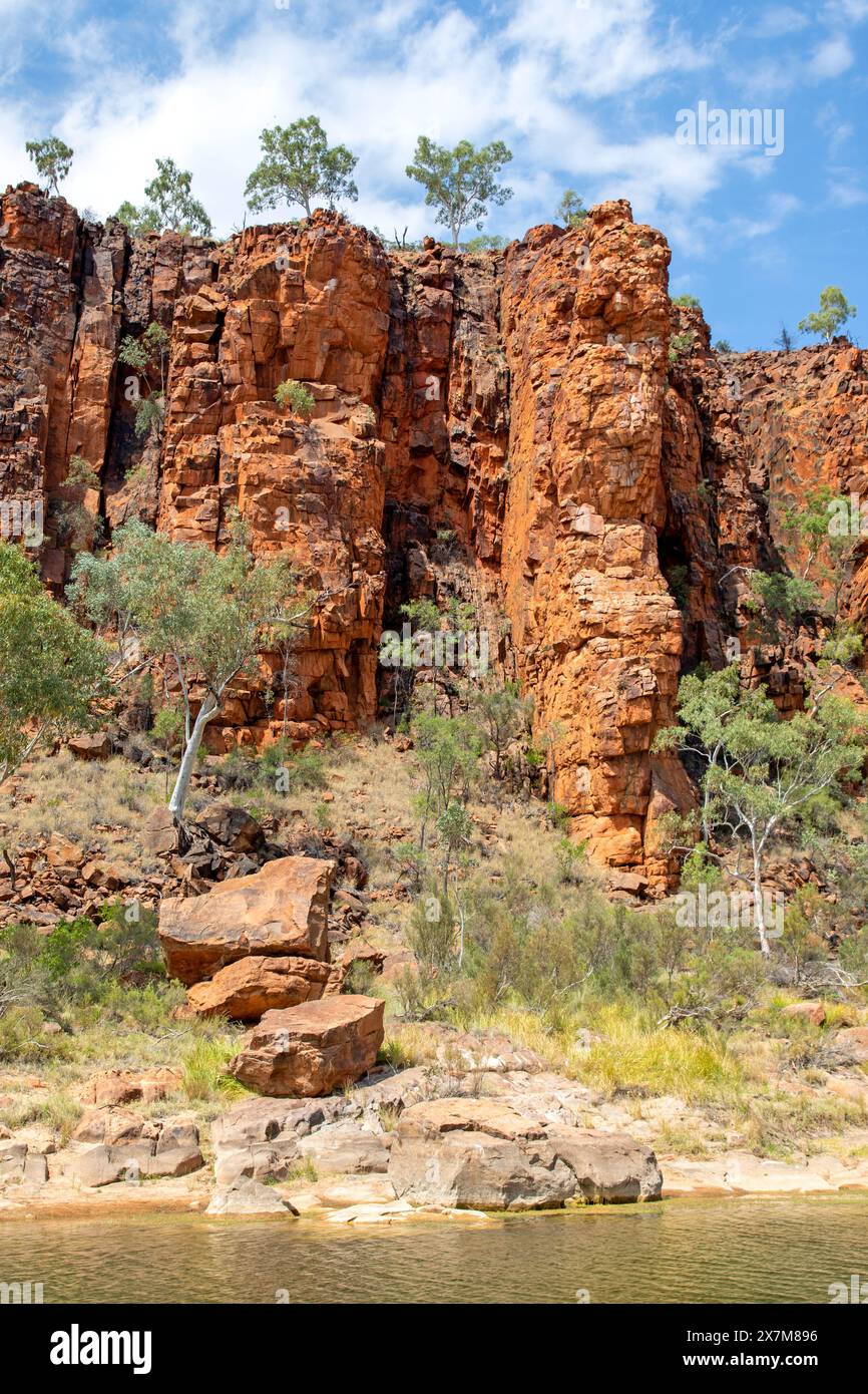 Schlucht bei Rodna in den West MacDonnell Ranges Stockfoto