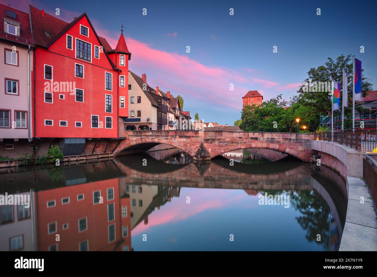 Nürnberg, Deutschland. Stadtbild der Altstadt Nürnberg, Deutschland bei Sonnenaufgang im Frühling. Stockfoto