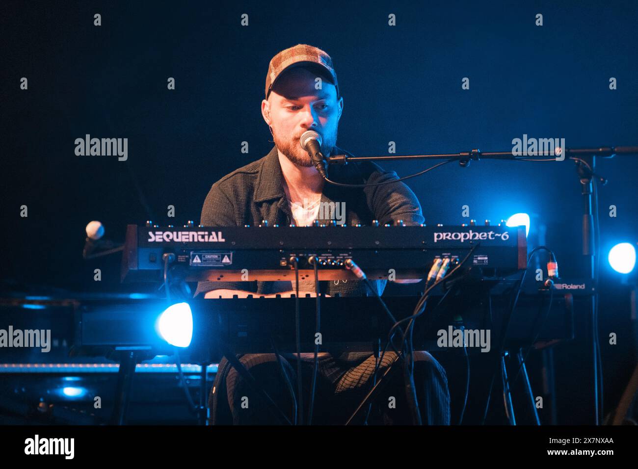 Kopenhagen, Dänemark. Mai 2024. Der isländische Sänger, Musiker und Songwriter Asgeir gibt ein Live-Konzert im Bremen Teater in Kopenhagen. (Foto: Gonzales Photo - Flemming Bo Jensen). Stockfoto