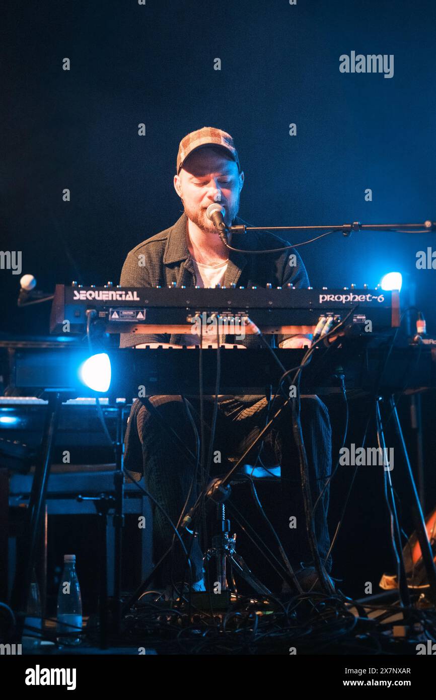 Kopenhagen, Dänemark. Mai 2024. Der isländische Sänger, Musiker und Songwriter Asgeir gibt ein Live-Konzert im Bremen Teater in Kopenhagen. (Foto: Gonzales Photo - Flemming Bo Jensen). Stockfoto
