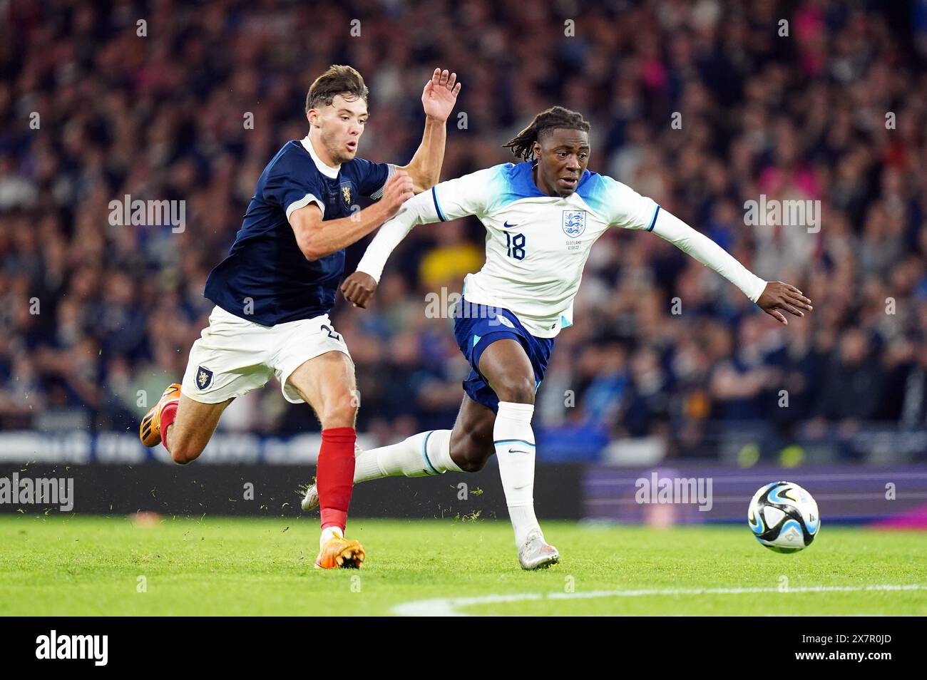 Aktenfoto vom 12.09.2023 von Eberechi Eze (rechts). Southgate hat eine 33-köpfige Trainingseinheit benannt, die bis zum 7. Juni auf maximal 26 Spieler reduziert werden muss. Ausgabedatum: Dienstag, 21. Mai 2024. Stockfoto