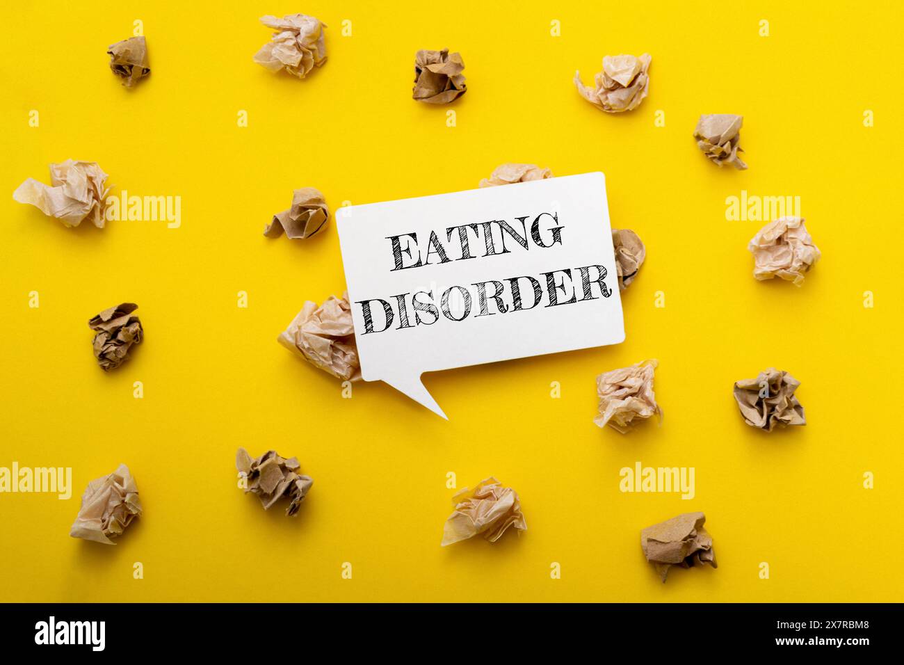 Essstörung ist eine ernste psychische Erkrankung, die die Beziehung einer Person mit Nahrung und ihrem Körper beeinflusst. Es kann zu schweren körperlichen und Stockfoto