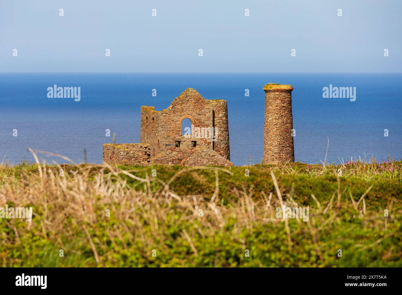 Ruinen der Wheal Coates Zinnmine in Cornwall, West Country, England Stockfoto