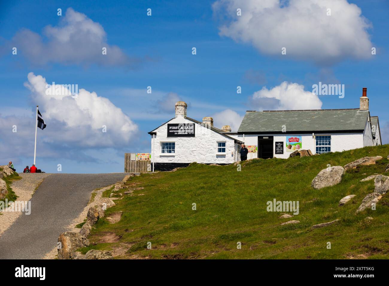 Erste und letzte Erfrischungsgetränke, Englands Most West Point, Lands End, Cornwall, West Country, England Stockfoto