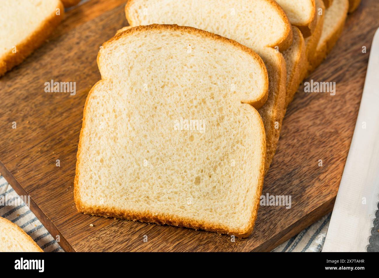 Gesundes weißes Sandwich Brotbrot in Scheiben geschnitten Stockfoto