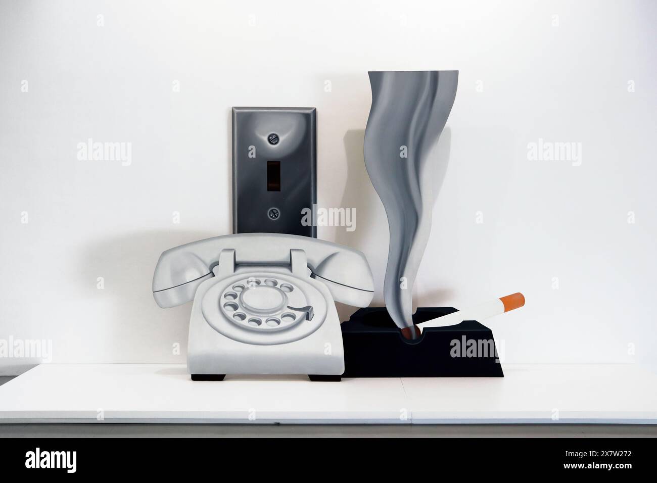 Nice, Frankreich - 21.11.2022: 'Stillleben #56' Kunstwerk des Künstlers Tom Wesselmann, Öl auf Leinwand, 1967-1969. Ausgestellt im Museum of Modern Art (MAMAC) in Stockfoto