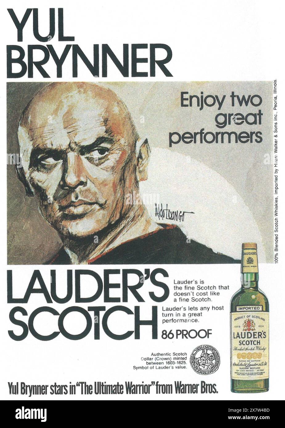 1976 Lauders Scotch mit Yul Brynner in The Ultimate Warrior Ad Stockfoto