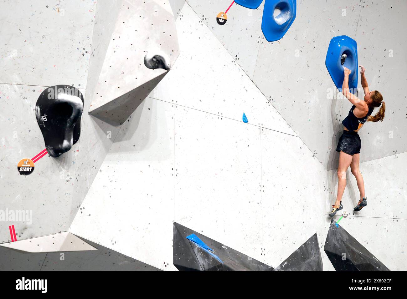 Die Finals 2023 Bouldern Damen Deutsche Meisterschaft Bouldern am 09.07.2023 im Landschaftspark Duisburg-Nord in Duisburg Sandra HOPPENSITZ Foto : Norbert Schmidt, Düsseldorf Stockfoto