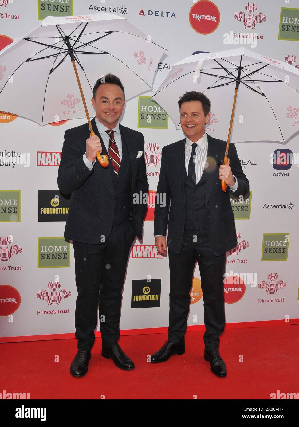 London, Großbritannien. Mai 2024. Anthony McPartlin und Declan Donnelly beim Prince's Trust TK Maxx and Homesense Awards 2024, Theatre Royal Drury Lane, Catherine Street, am Dienstag, den 21. Mai 2024 in London, England, Großbritannien. CAP/CAN ©CAN/Capital Pictures Credit: Capital Pictures/Alamy Live News Stockfoto