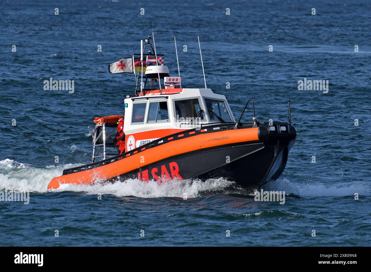 Neues DGzRS Lifeboat badet am Kieler Schilksee JÜRGEN HORST am Kieler Fjord Stockfoto