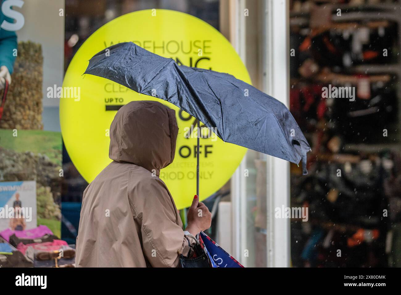 Wetter in Preston, Großbritannien. 22. Mai 2024. Wetterwarnungen im Sommer bei starkem Regen. Prognose für Stockfoto