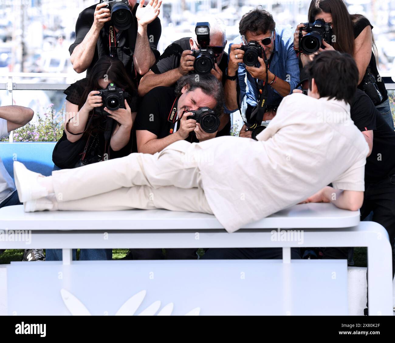 Cannes, Frankreich. Mai 2024. Cannes, 77. Cannes Filmfestival 2024 Fotoruffilm „Spectateurs!“ Auf dem Foto: Milo Machado-Graner Credit: Independent Photo Agency/Alamy Live News Stockfoto