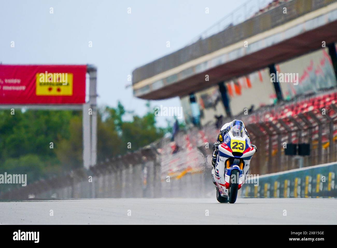 Taida Hada vom Gas Up Racing Team in der Moto2-Kategorie der FIM JuniorGP Weltmeisterschaft Barcelona auf dem Circuit de Barcelona in Montmelo, Spanien. (Montserrat Cañellas) (Montserrat Cañellas) 19. Mai 2924 - (Foto: Montserrat Cañellas/PRESSINPHOTO) Credit: PRESSINPHOTO SPORTS AGENCY/Alamy Live News Stockfoto