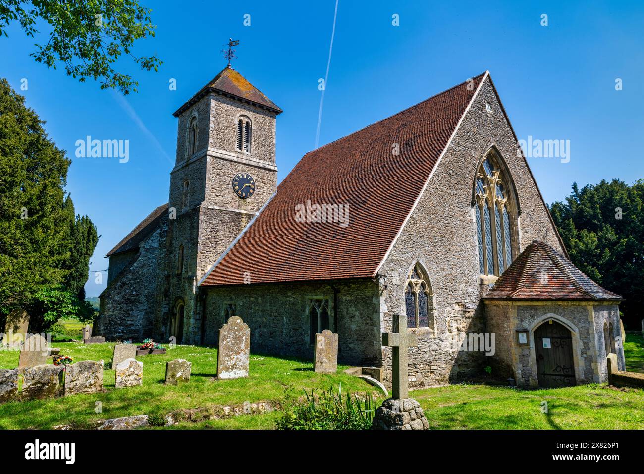 Kirche All Saints & St. Nicolas in Icklesham bei Winchelsea, East Sussex, England Stockfoto