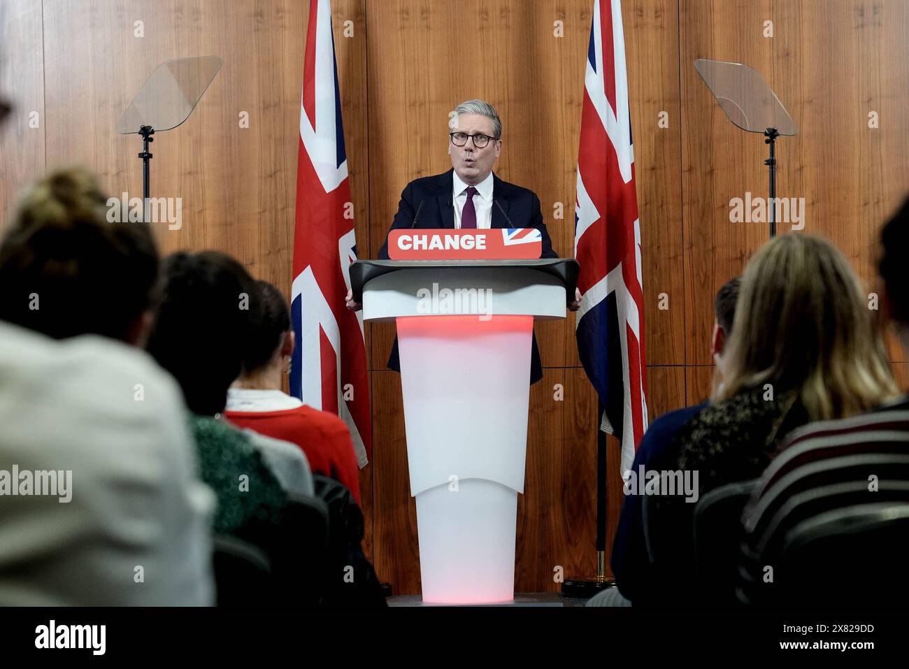 Der Vorsitzende der Labour Party, Sir Keir Starmer, sprach in Westminster, London, nachdem am 4. Juli eine Parlamentswahl ausgerufen worden war. Bilddatum: Mittwoch, 22. Mai 2024. Stockfoto