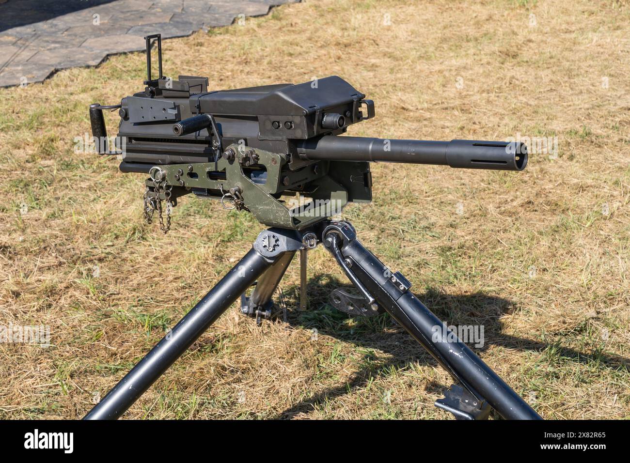Automatischer Granatwerfer Mk 19 40 mm mit Gurtzuführung Stockfoto