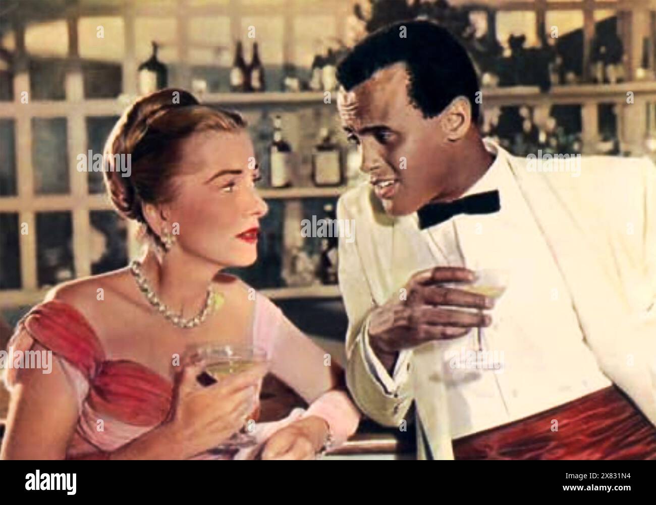 ISLAND IN THE SUN 1957 20th Century Fox Film mit Harry Belafonte als David Boyeur und Joan Fontaine als Mavis Norman Stockfoto