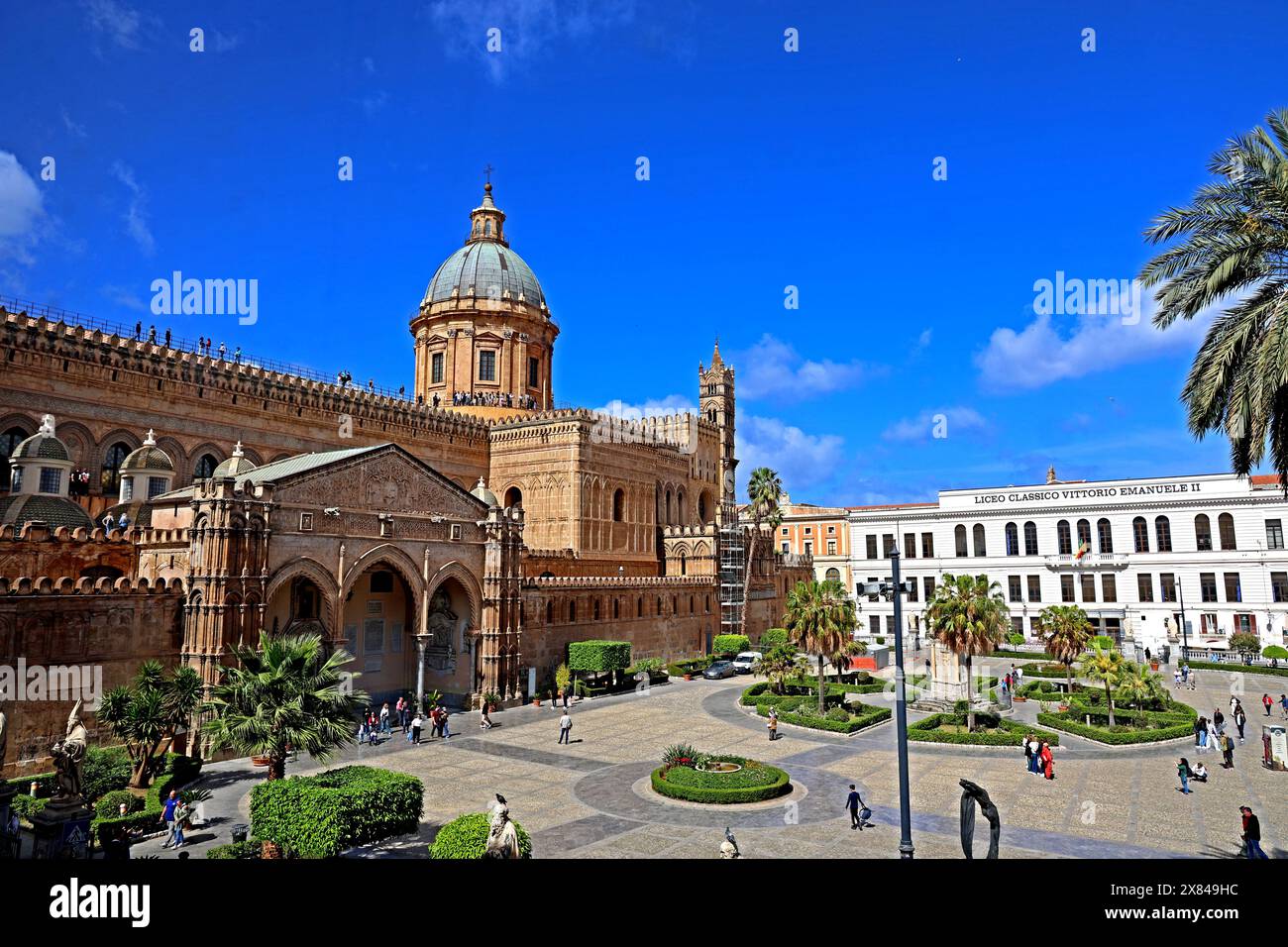 Außenansicht der Kathedrale von Palermo in Sizilien Italien Stockfoto