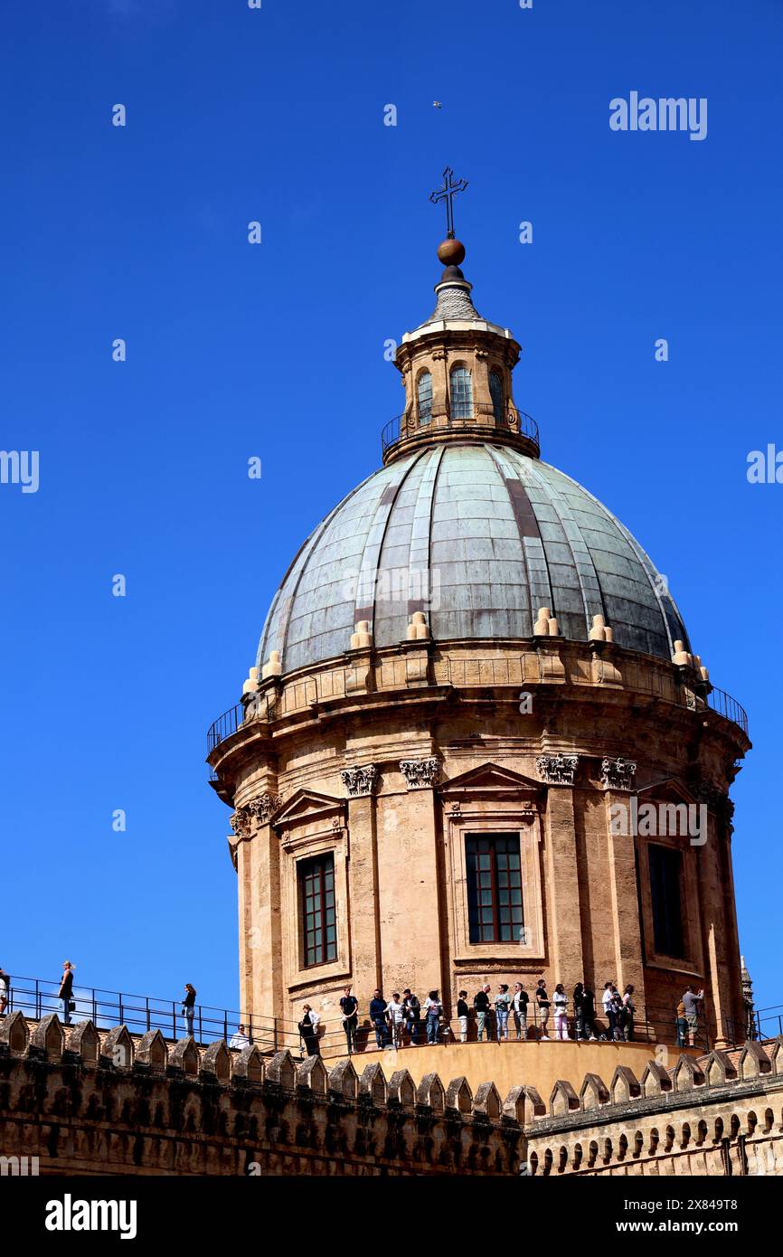 Außenansicht der Kathedrale von Palermo in Sizilien Italien Stockfoto