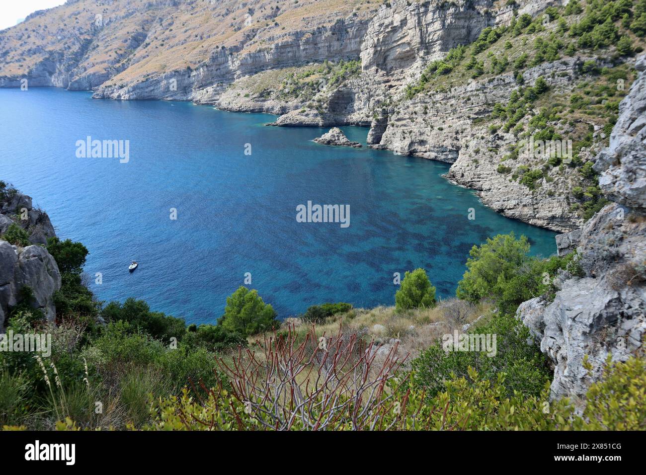 Nerano - Baia Grande di Ieranto dal sentiero Stockfoto