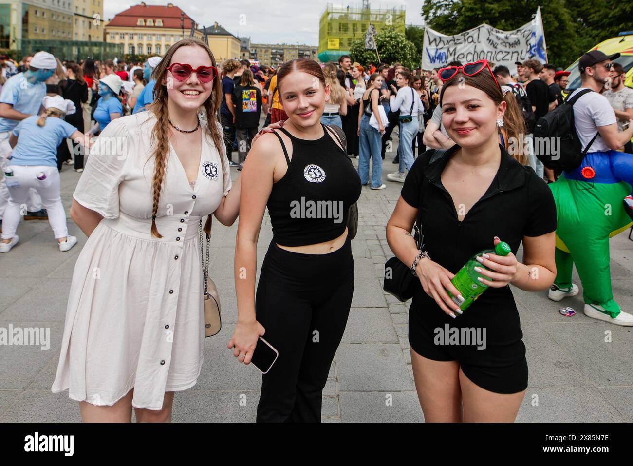 Breslau, Breslau, Polen. Mai 2024. Tausende von Studenten auf den Straßen Breslaws feiern Juwenalia 2024. Der Studentenurlaub dauert zwei Tage und ist voller kultureller Veranstaltungen. (Kreditbild: © Krzysztof Zatycki/ZUMA Press Wire) NUR REDAKTIONELLE VERWENDUNG! Nicht für kommerzielle ZWECKE! Stockfoto