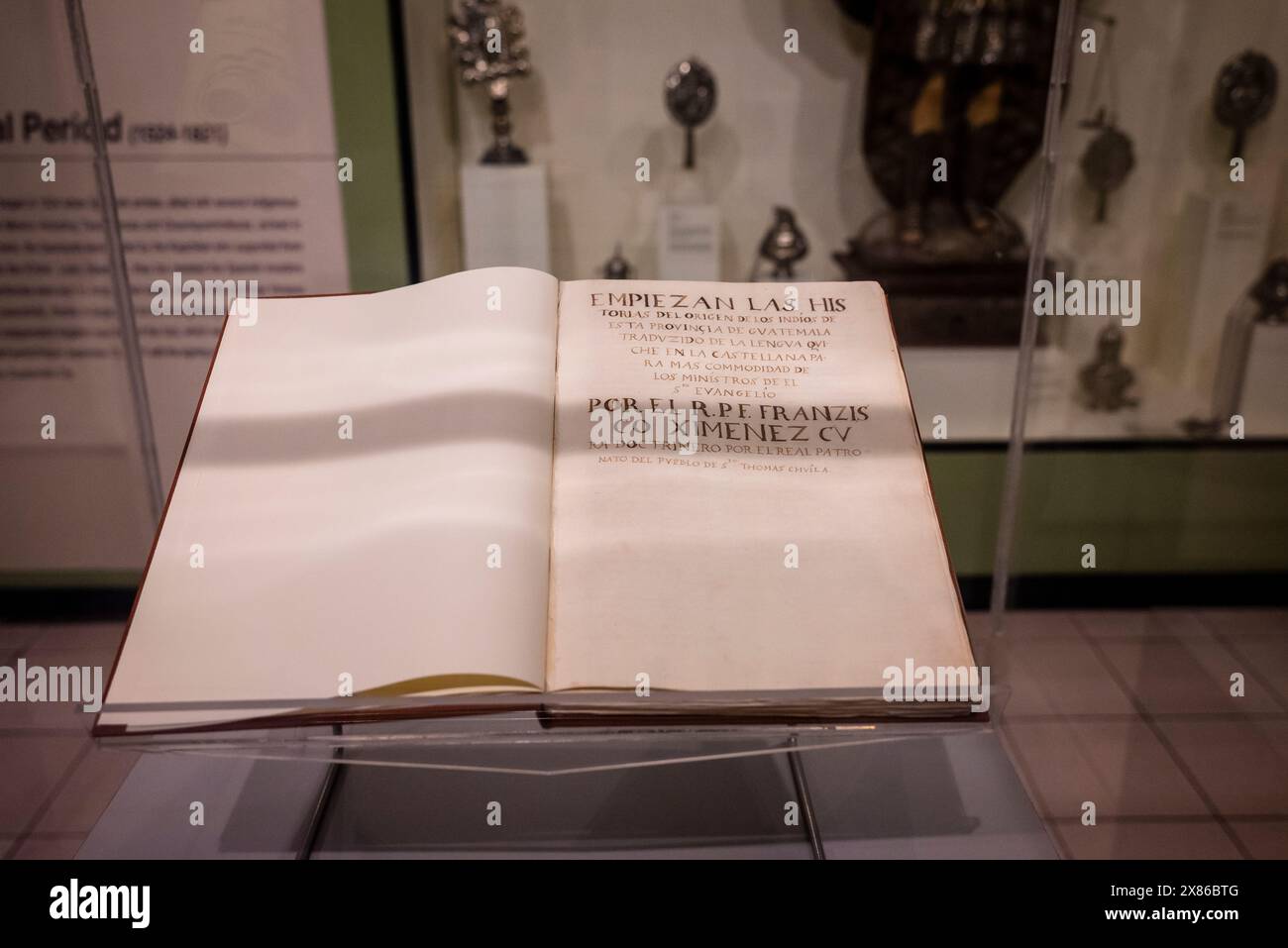 Popol Vuh Text, der die Mythologie und Geschichte der Kʼicheʼ in Guatemala erzählt, aufgenommen von Francísco Ximénez, einem dominikanischen Priester um 1550, Stockfoto