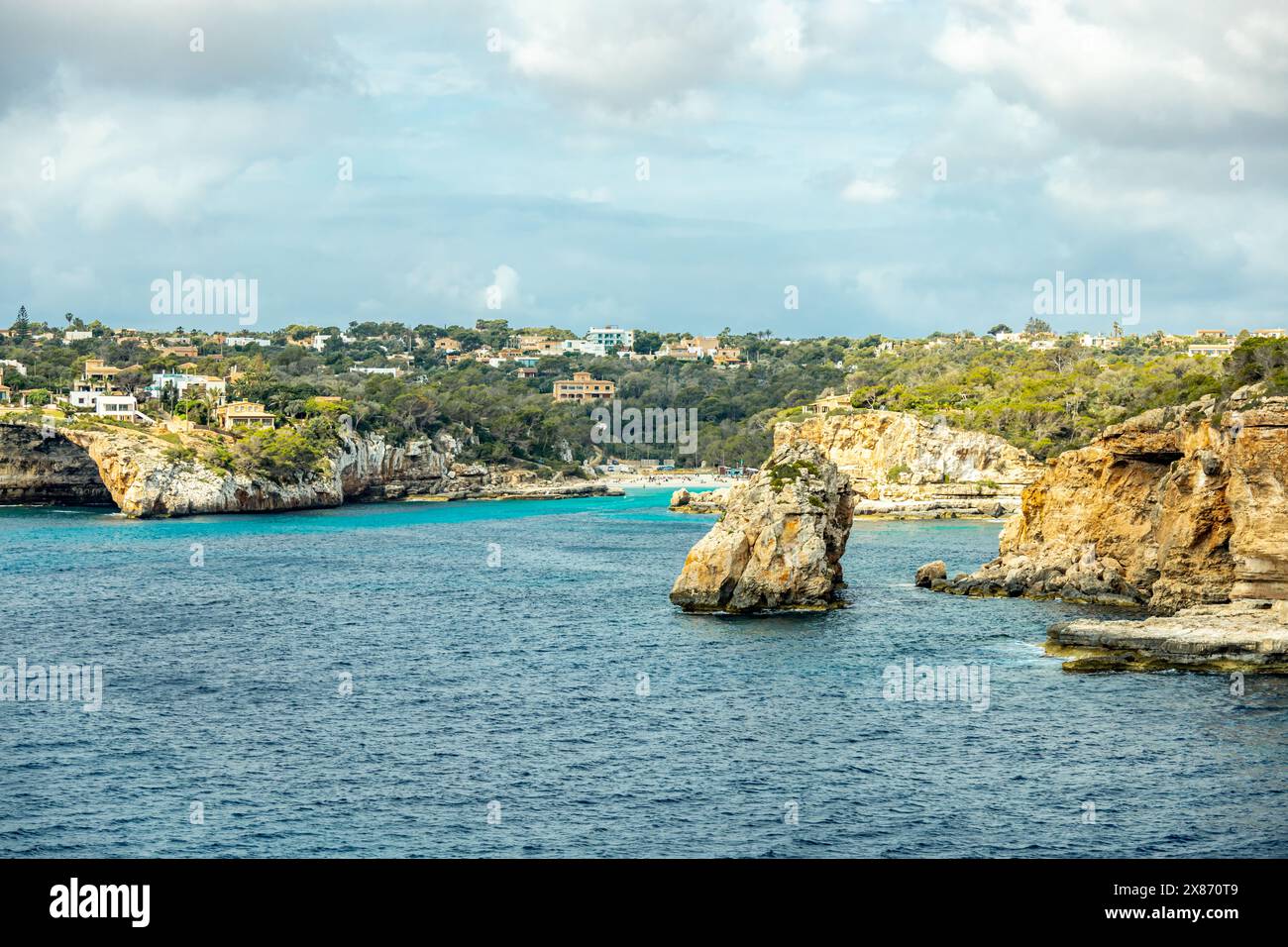 Spontaner kurzer Besuch im Südosten der Baleareninsel Mallorca in der Festung es Fonti in der Nähe von Cala d'Or - Spanien Stockfoto