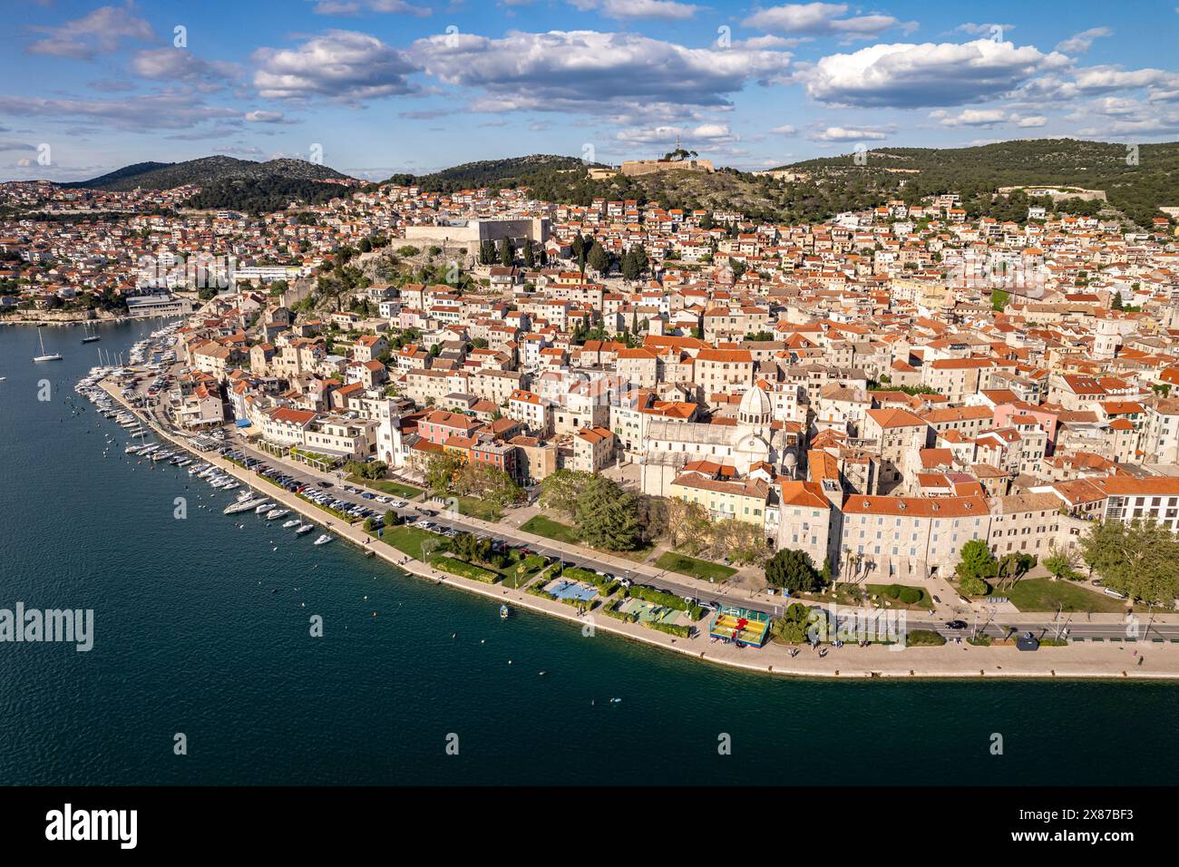Stadtansicht Sibenik aus der Luft gesehen, Kroatien, Europa Stockfoto