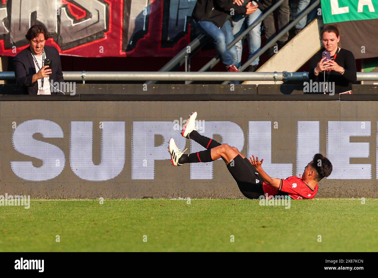 Nijmegen, Niederlande. Mai 2024. NIJMEGEN, NIEDERLANDE - 23. MAI: Kodai Sano von NEC feiert, nachdem er sein Team beim Halbfinalspiel der European League Play offs zwischen NEC und Go Ahead Eagles am 23. Mai 2024 im Goffertstadion in Nijmegen, Niederlande, das erste Tor erzielte. (Foto von Henny Meyerink/BSR Agency) Credit: BSR Agency/Alamy Live News Stockfoto