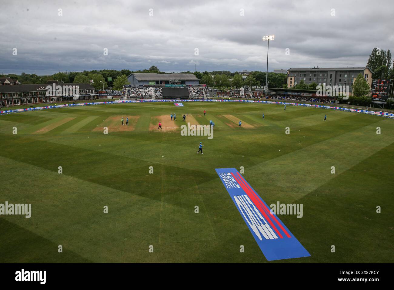 Derby, Großbritannien. Mai 2024. Allgemeine Ansicht des Spiels während der England Women/Pakistan Women 1st Metro Bank ODI Match England vs Pakistan at the Incora County Ground, Derby, United Kingdom, 23. Mai 2024 (Foto: Gareth Evans/News Images) in Derby, United Kingdom am 23.05.2024. (Foto: Gareth Evans/News Images/SIPA USA) Credit: SIPA USA/Alamy Live News Stockfoto