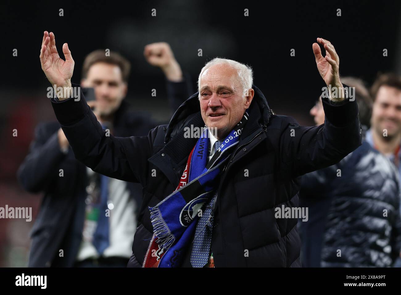 Dublin, Irland. Mai 2024. Antonio Percassi (L), Miteigentümer von Atalanta, feiert nach dem Finale der UEFA Europa League im Aviva Stadium in Dublin. Der Bildnachweis sollte lauten: Paul Terry/Sportimage Credit: Sportimage Ltd/Alamy Live News Stockfoto