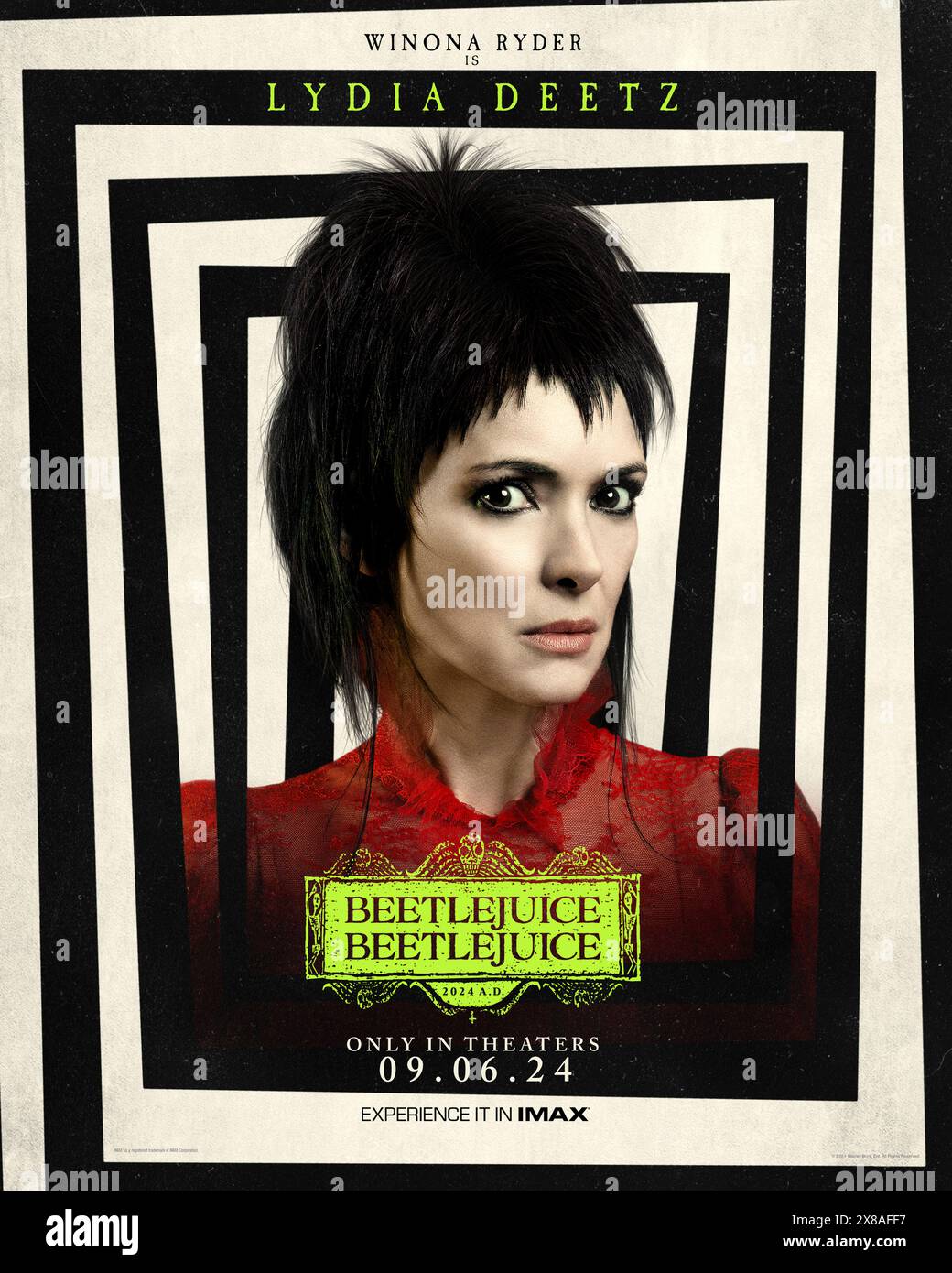 BeetleJuice BeetleJuice (2024) unter der Regie von Tim Burton und mit Winona Ryder als Lydia Deetz in der Hauptrolle in dieser lang erwarteten Fortsetzung des Originals von 1988 über einen Geist, der rekrutiert wird, um ein Haus zu verfolgen. Poster mit US-Zeichen ***NUR FÜR REDAKTIONELLE ZWECKE***. Quelle: BFA / Warner Bros Stockfoto