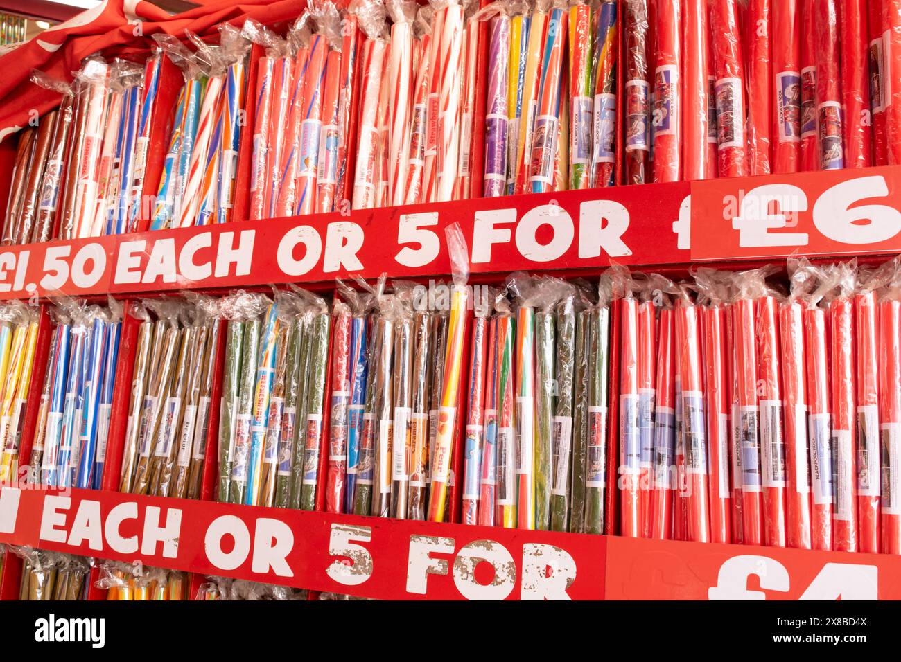 Blackpool Rock Shop Ausstellung. Stab-of-Rock-Text £1,50 pro Stück Stockfoto