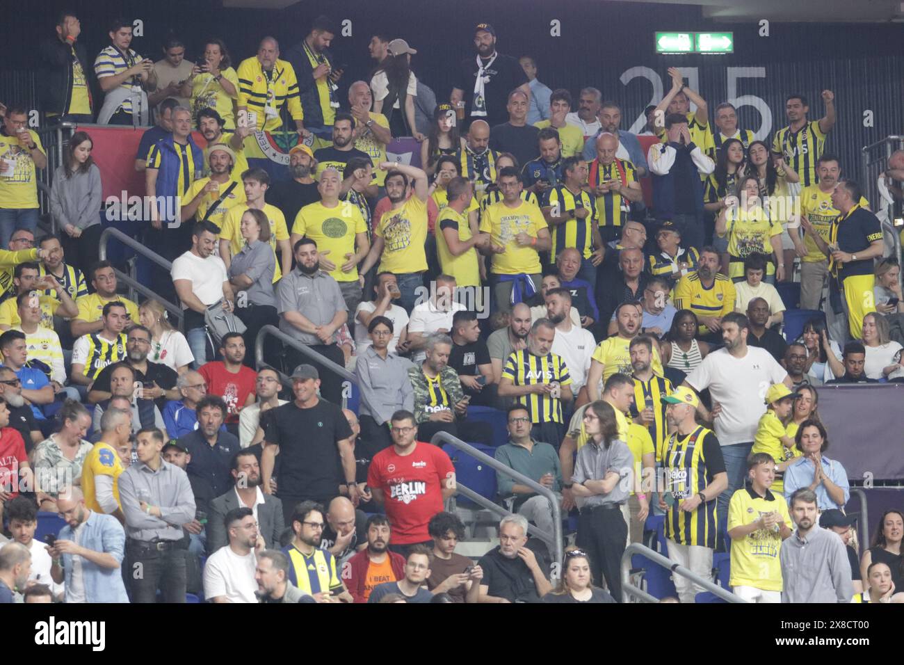 Casquette Fenerbahce Adulte - Turkish Airlines, Noir Et Jaune (BNWT)