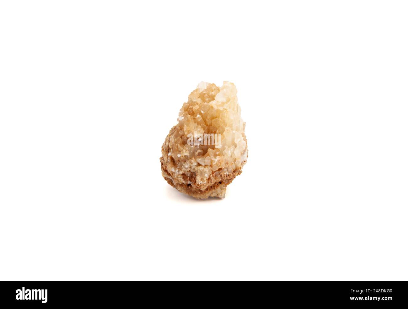 Quarzkristall isoliert auf weißem Hintergrund, Halbedelsteine oder Edelsteinelemente, Seitenansicht. Für Text. Horizontal Stockfoto