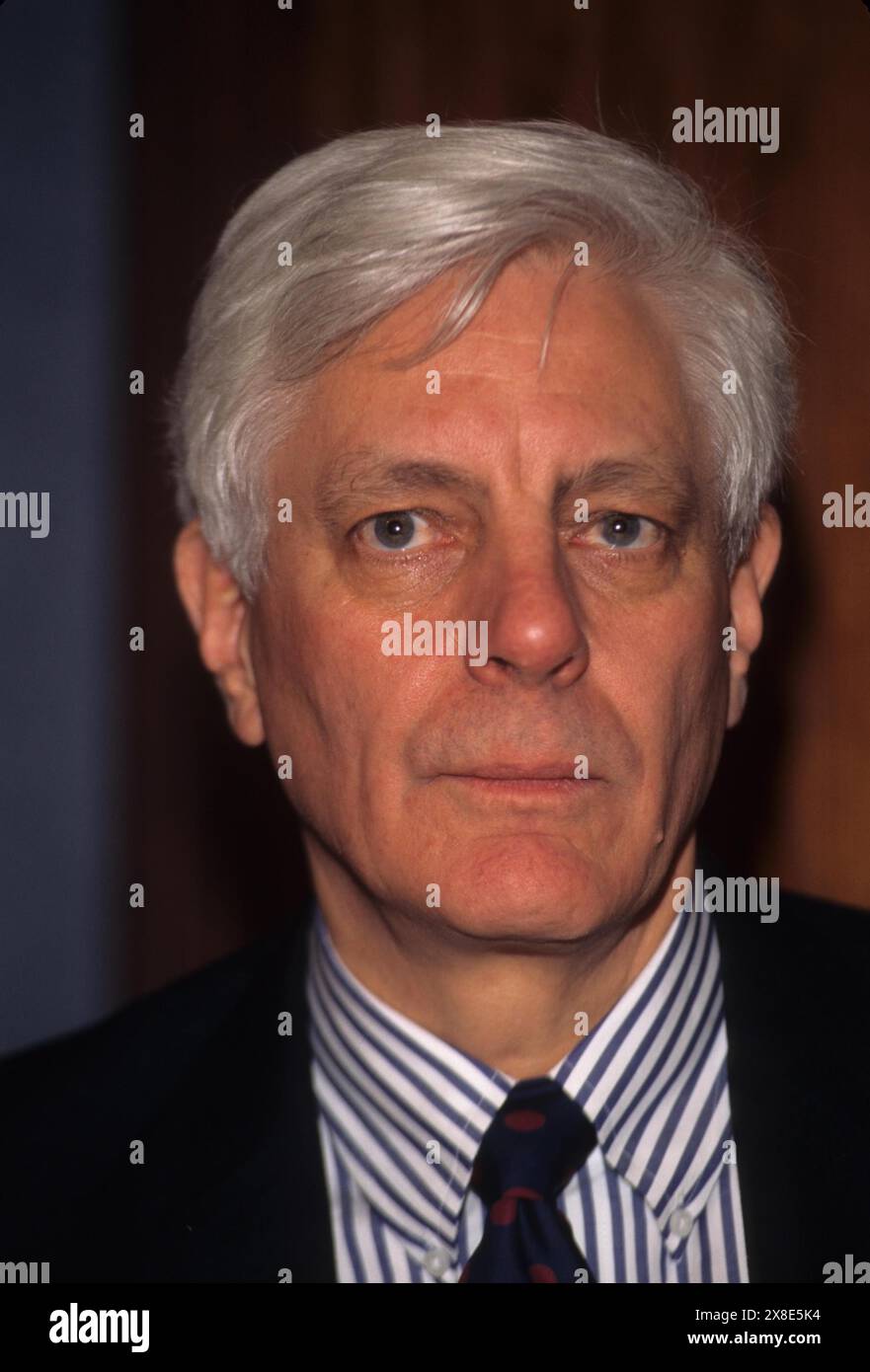 KEVIN KLOSE. Reden über die Probleme beim internationalen Rundfunk 1996.k4077jkel.(Credit Image: © James M. Kelly/ZUMA Wire) NUR REDAKTIONELLE VERWENDUNG! Nicht für kommerzielle ZWECKE! Stockfoto