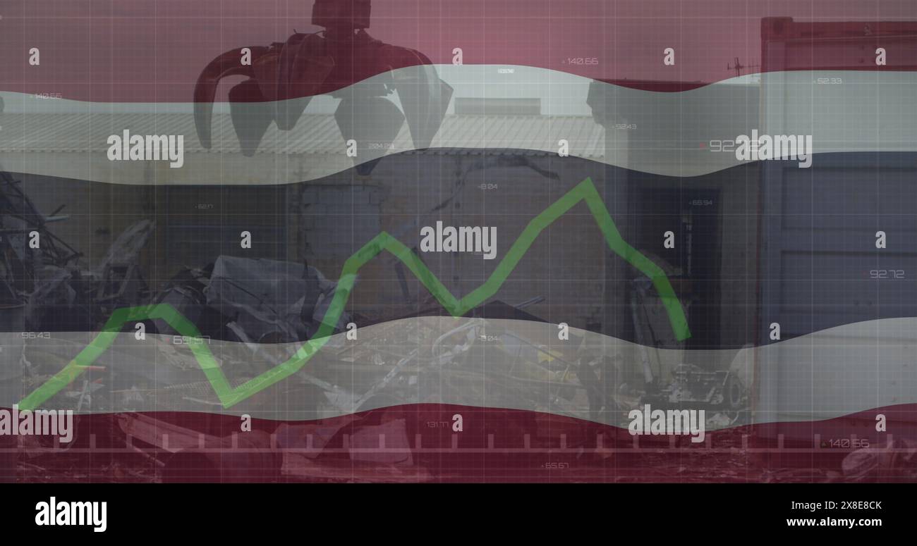 Bild der Flagge thailands über Datenverarbeitung und Mülldeponie Stockfoto